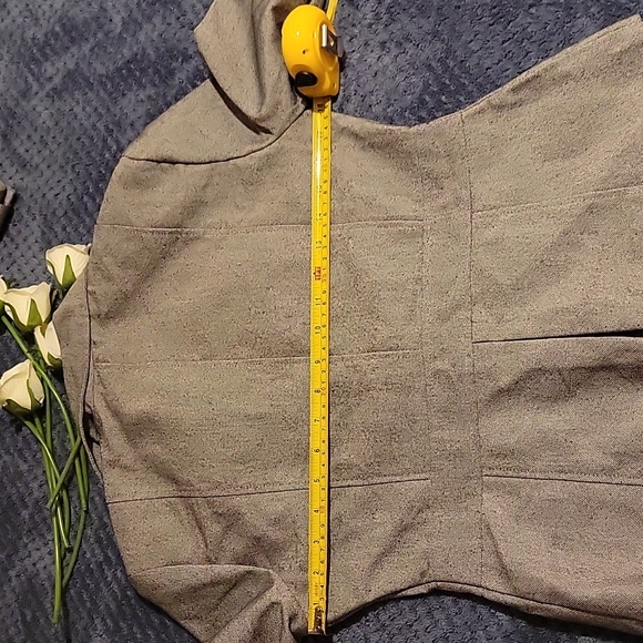 NWT SET OF BLAZER AND SKIRT - Picture 14 of 17